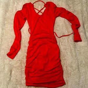 Red backless bodycon dress